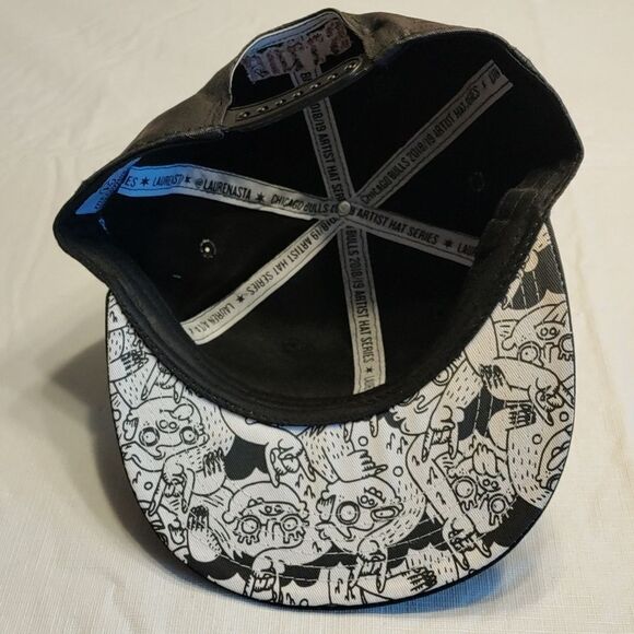 Chicago Bulls Hat - Picture 7 of 11